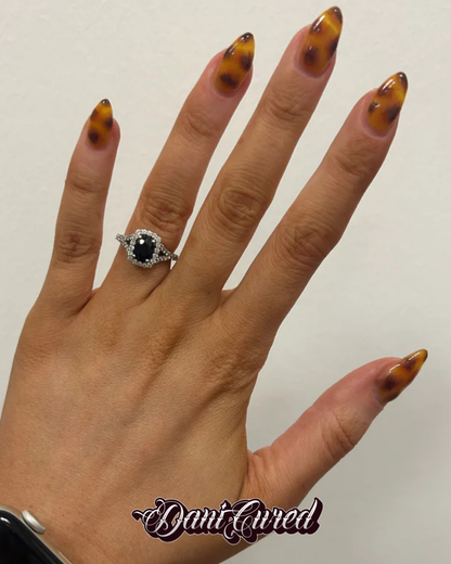 Tort-ally Trendy Press-On Nails